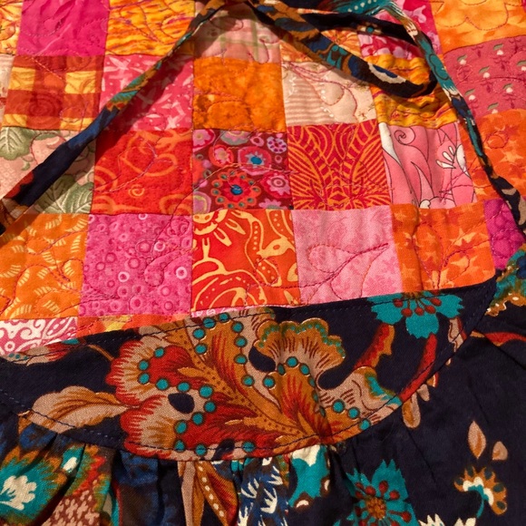 Cute Halter - Picture 2 of 3